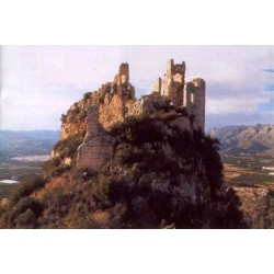 Castillo Reina Mora