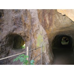 mina de hierro abandonada